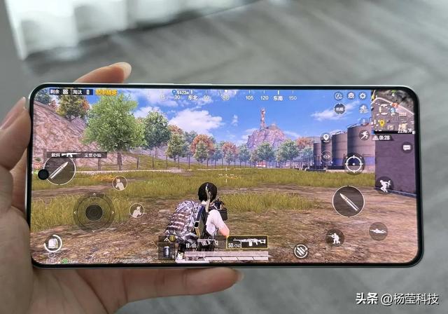 真我GT7配置详解 均衡性能覆盖多元使用场景