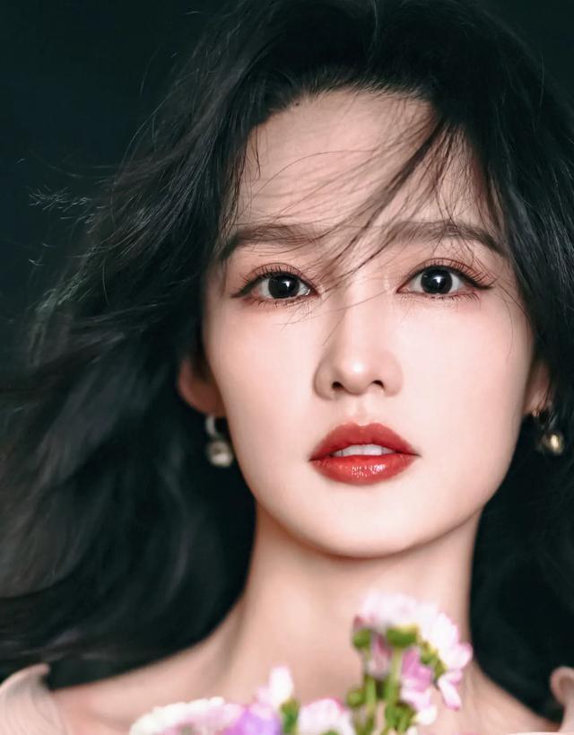 十位“90后”当红女星颜值排行，后两位难分伯仲，来看看都有谁呢