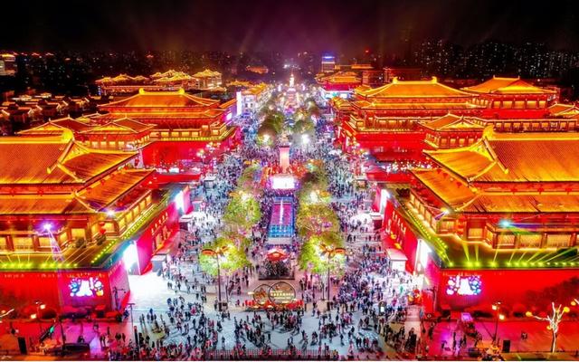699元跟团游瘦8斤？滤镜碎了后，我们终于懂了旅游该去哪