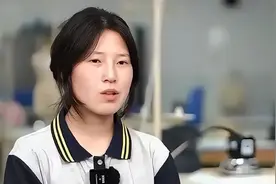 多所高校向姜萍抛橄榄枝，为何是“欢迎报考”而非“破格录取”图片