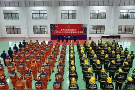 燃！直击现场“火焰蓝尖兵”比武现场！图片
