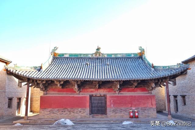 打卡冷门景点，山西崇明寺推荐，中佛殿唐宋融合的建筑美学