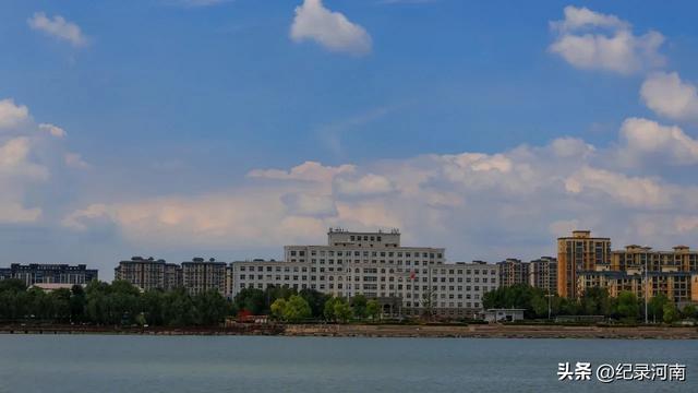 柘城县委书记邢玉富同志网友关于柘城榕湖音乐喷泉开放的呼吁