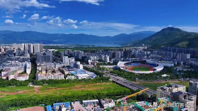 四川排首位的县级市：经济实力碾压地级市，旅游美食不输网红城市