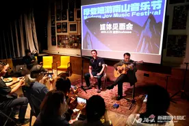 老狼将与新疆“情歌王子”艾克拜尔同台献唱《同桌的你》图片