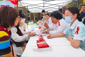 防艾知识进校园，为青春护航图片