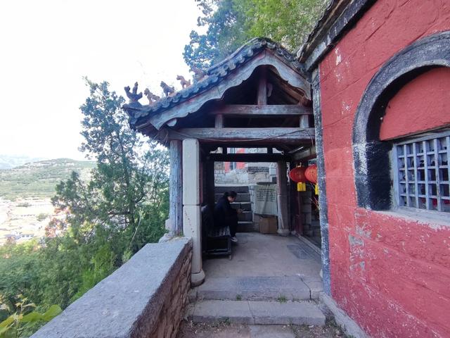 博山青龙山古建筑群，城寨结合，构思巧妙，不虚此行