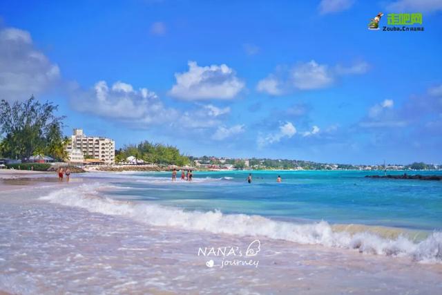 她走过80多个国家地区，穿着汉服去旅行，让华夏之美走向世界！