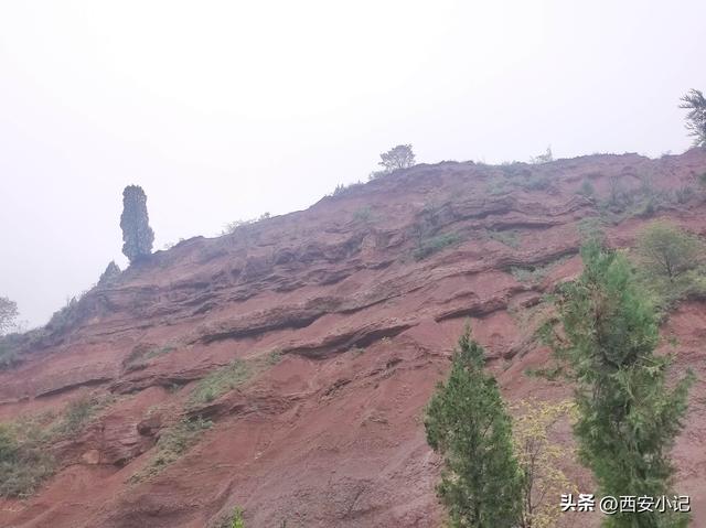 藏在秦岭旁的红土地，美成了人间仙境，是西安人周边游的好去处