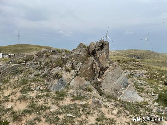 达茂旗达尔罕、百灵庙、乌克忽洞，固阳银号、忽鸡沟田野考察笔记