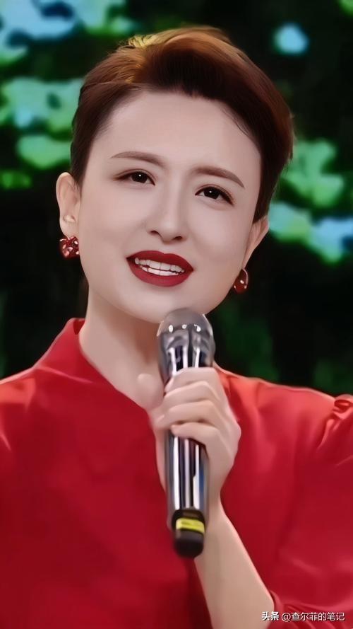 包养四个男人	，嫁给70岁富翁？央视女主持私生活谣言有多离谱？