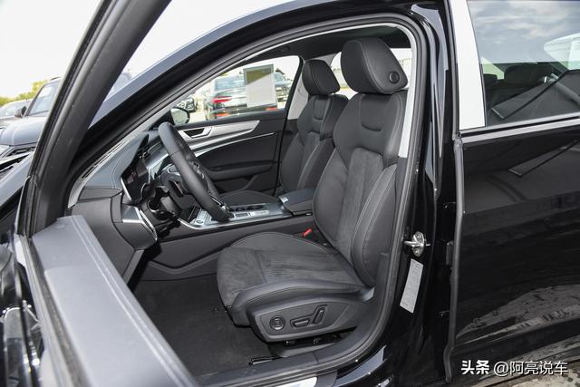 全新一代奥迪A6L变年轻了！数字大灯+黑化套件，2.0T轻混是主力