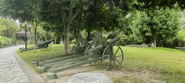 翼王悲剧地，红军胜利场，72年两场突围战结果迥异，让人泪目敬重