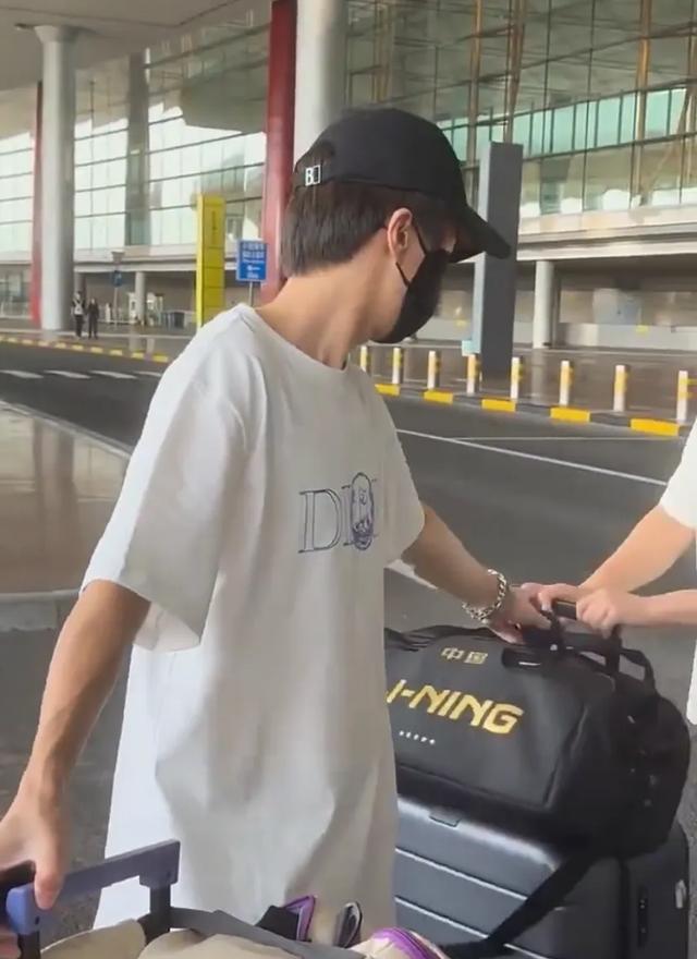 突发！针对运动员林高远的不理智行为及严正声明 球迷评论区热议