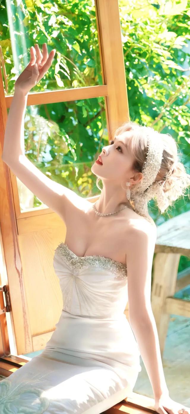 白鹿美丽图片分享