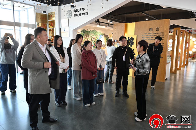 沿着黄河遇见海｜采访团走进齐鲁棉花博物馆：探秘从“籽棉”到“智纺”的现代产业升级之路