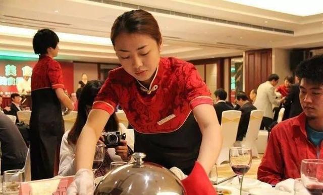 吉林女尼姑释智定落网，徒弟揭露其私人生活，奢靡程度令人震惊
