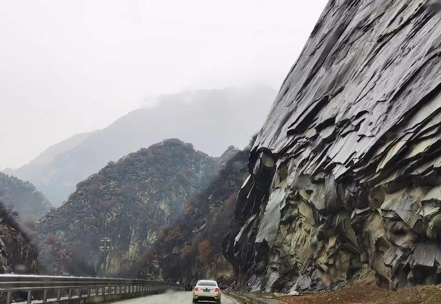 这个买一赠一被人嫌弃的县，却全境免费，倒成了西安人周末的最爱