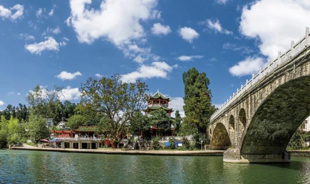 浙大与沙滩的文化情缘