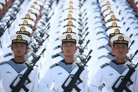这是海军的征兵广告吗？图片