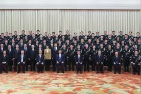 习近平总书记亲切会见全国公安工作会议代表在全省公安局长中引发热烈反响图片