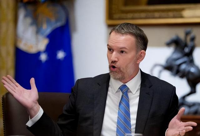 中方刚复购大豆，美国又变脸，美贸易代表通告全球	，继续调查中国