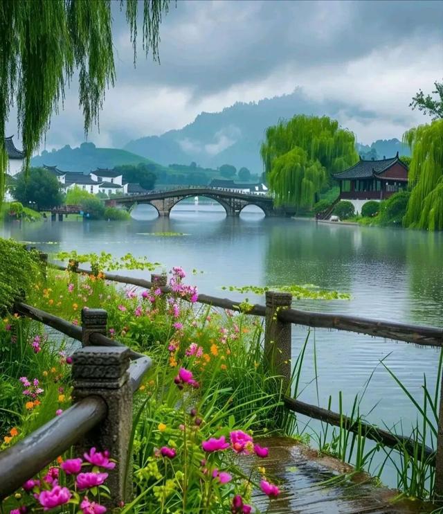 比仙境还要美的风景，仿佛是从天堂偷偷溜出来的一抹色彩！