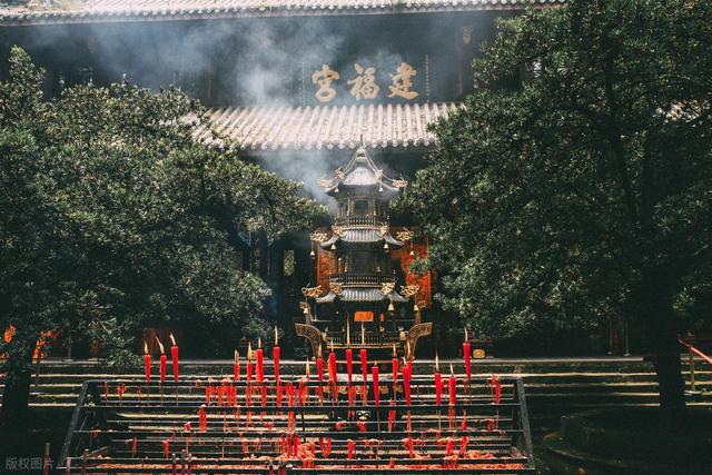 成都必去十大景点排行榜，这才是成都最值得去的10个景点，收好！