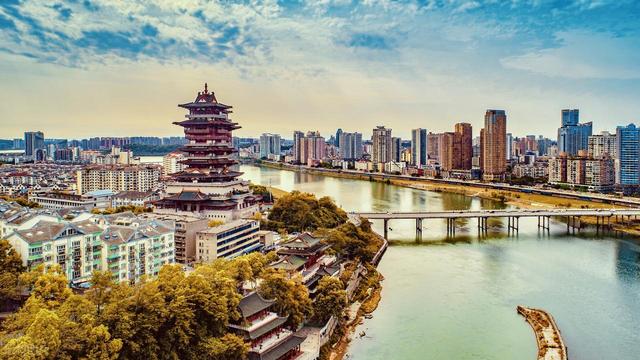 三府成绵阳，遇见龙安府与潼川府，四川最大地级市是如何炼成的？