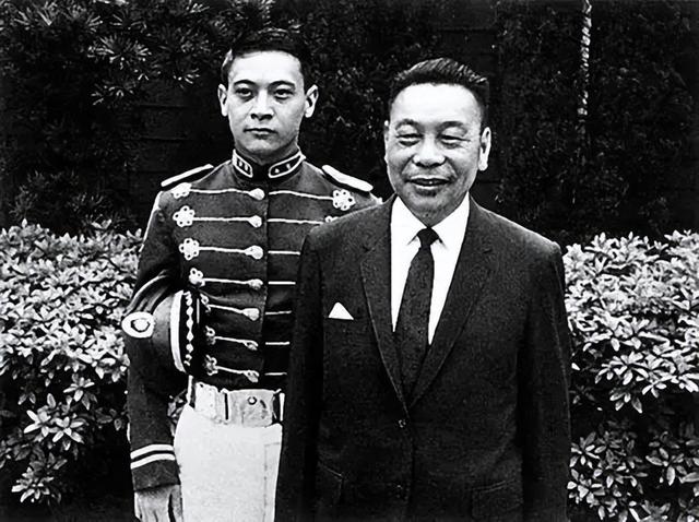 吴石牺牲31年后，蒋经国震惊发现：三野团政委竟在他眼下潜伏32年