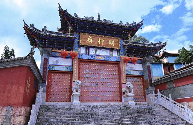 商贸重镇的财神庙，始建于明代的古寺，是一个商镇兴盛衰落的见证