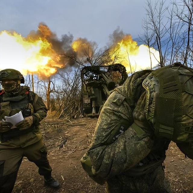报复来得太快！俄军中将被斩首后，普京下令复仇，乌多地陷入火海