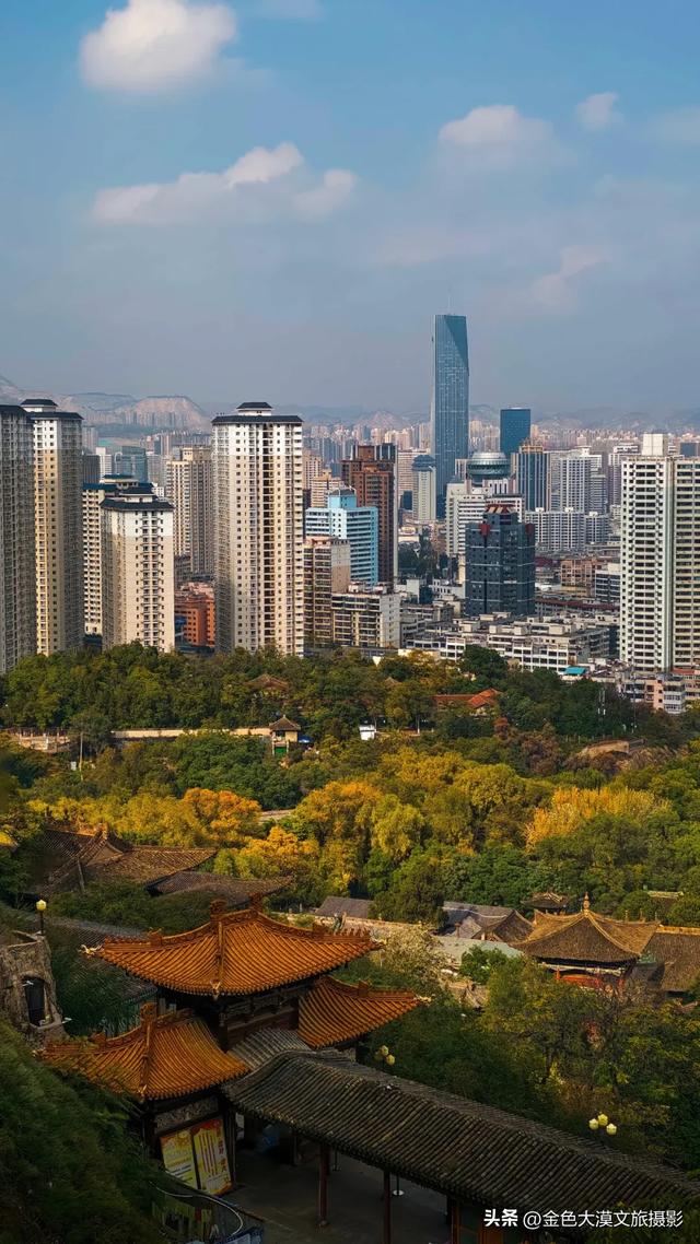 秋染五泉山:兰州城畔的千年诗意与一季斑斓