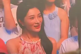底裤都被扒光！薛之谦演唱会单身女生后续，男方狗血回应：已分手图片