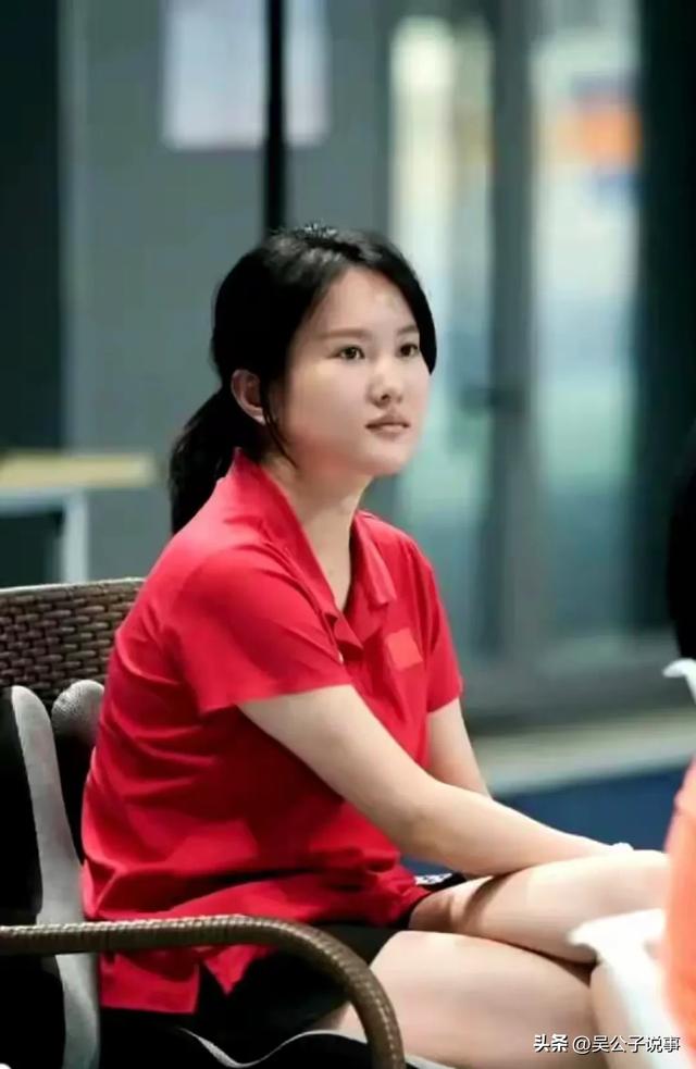 33岁陈若琳入选名人堂，全红婵为何沉默，泳坛又因何震动？
