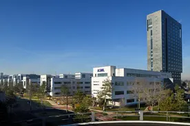 4亿美元一台的光刻机，为什么全世界都无法仿制？图片