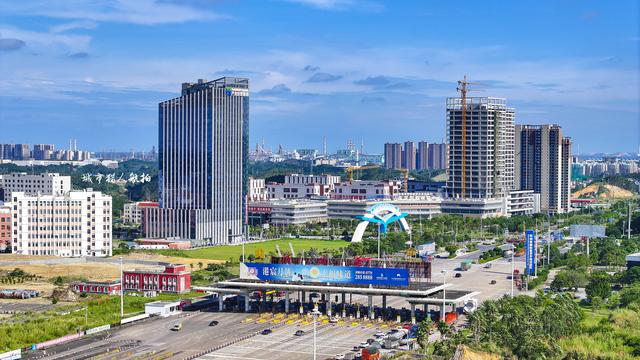 去广西过冬避寒，选北海还是防城港？实话实说两座城市的差距不小