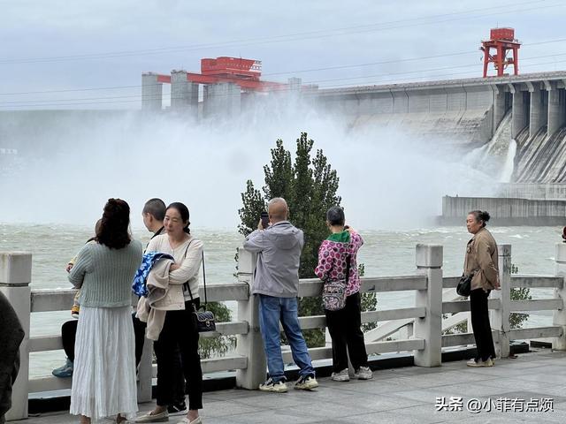 中国20年打造超级工程，人造一条“长江，解决1.7亿人吃水难题！