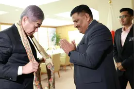 印度全球宣讲团开门瞎，会场冷清，日媒集体失语图片