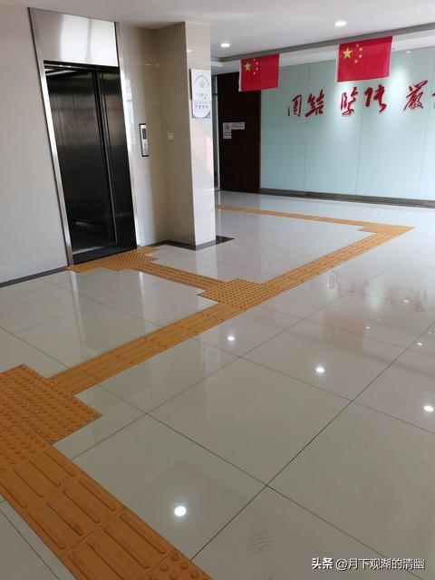 刚从石家庄回来，毫不客气地说，石家庄就是全国郊区城建天花板！