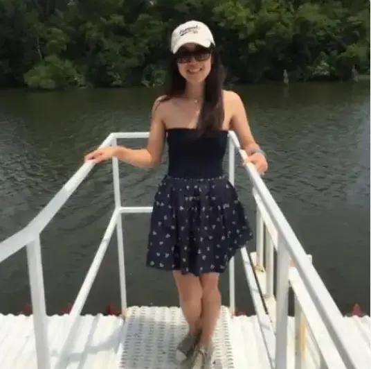 事件升级！美籍高管登机被拦，灰色操作曝光，原来茅晨月是条大鱼