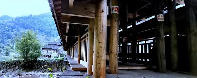 两代人接力7年建一座桥：重庆深山里的“愚公移山”，感动很多人