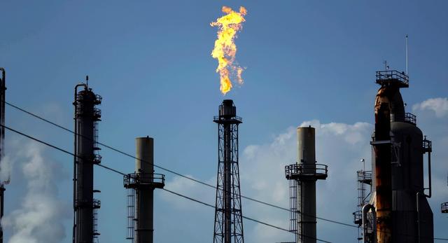 明抢5000万桶石油后，特朗普转头才发现：中国连一桶都不肯买了