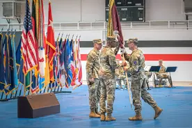 美国在全球设立了11个作战司令部，分别驻扎在哪？司令授啥军衔？图片