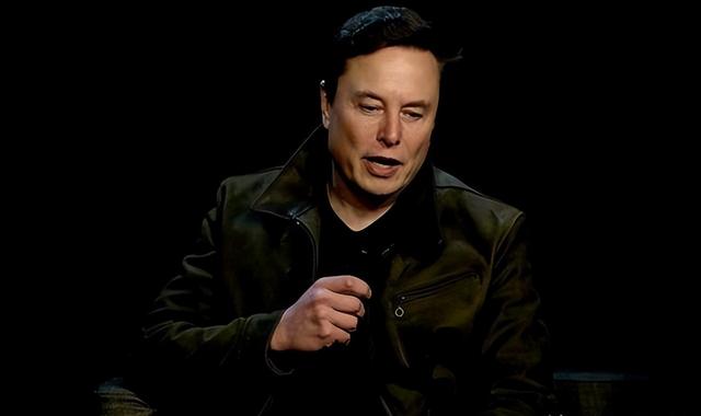 马斯科说未来有钱没钱都一样，连工作也可有可无，普通人该咋生存