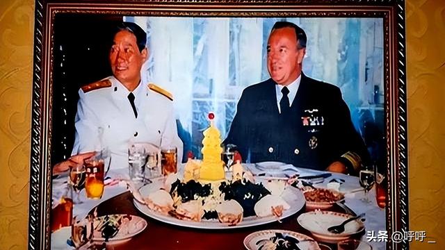 首！次访华就不尊重我国？中国当场撤走仪仗队：摆正态度再来吧，