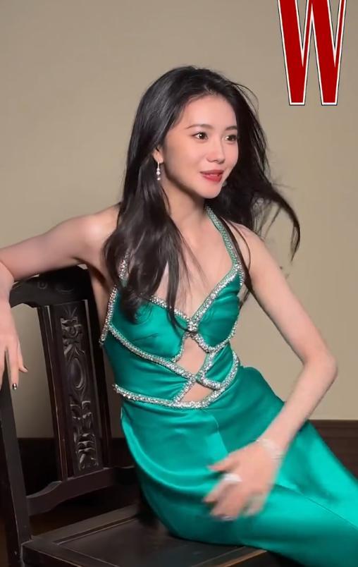 上海这夜成“见光死”现场，高清镜头暴露真颜，马伊琍丑得没眼看