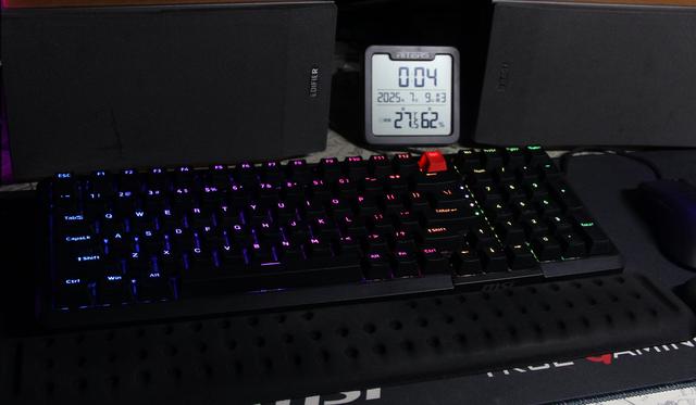微星暗黑系列键盘评测：GK500W与GK600W三模机械键盘全方位对比