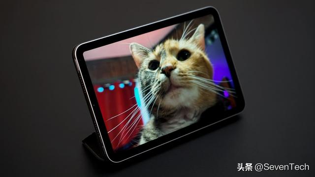 苹果全员OLED！2026年iPad mini 率先搭载，MacBook Air等到2028年后