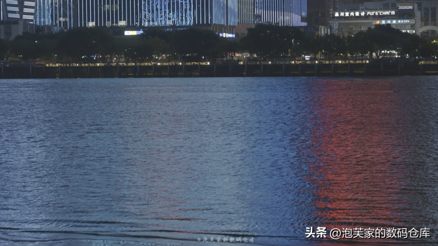 1万3的入门电影机 就能拥有RED 尼康ZR体验 和FX3比你选谁呢？